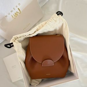 NWT - POLÈNE NUMÉRO UN MINI LEATHER BACKPACK ✨